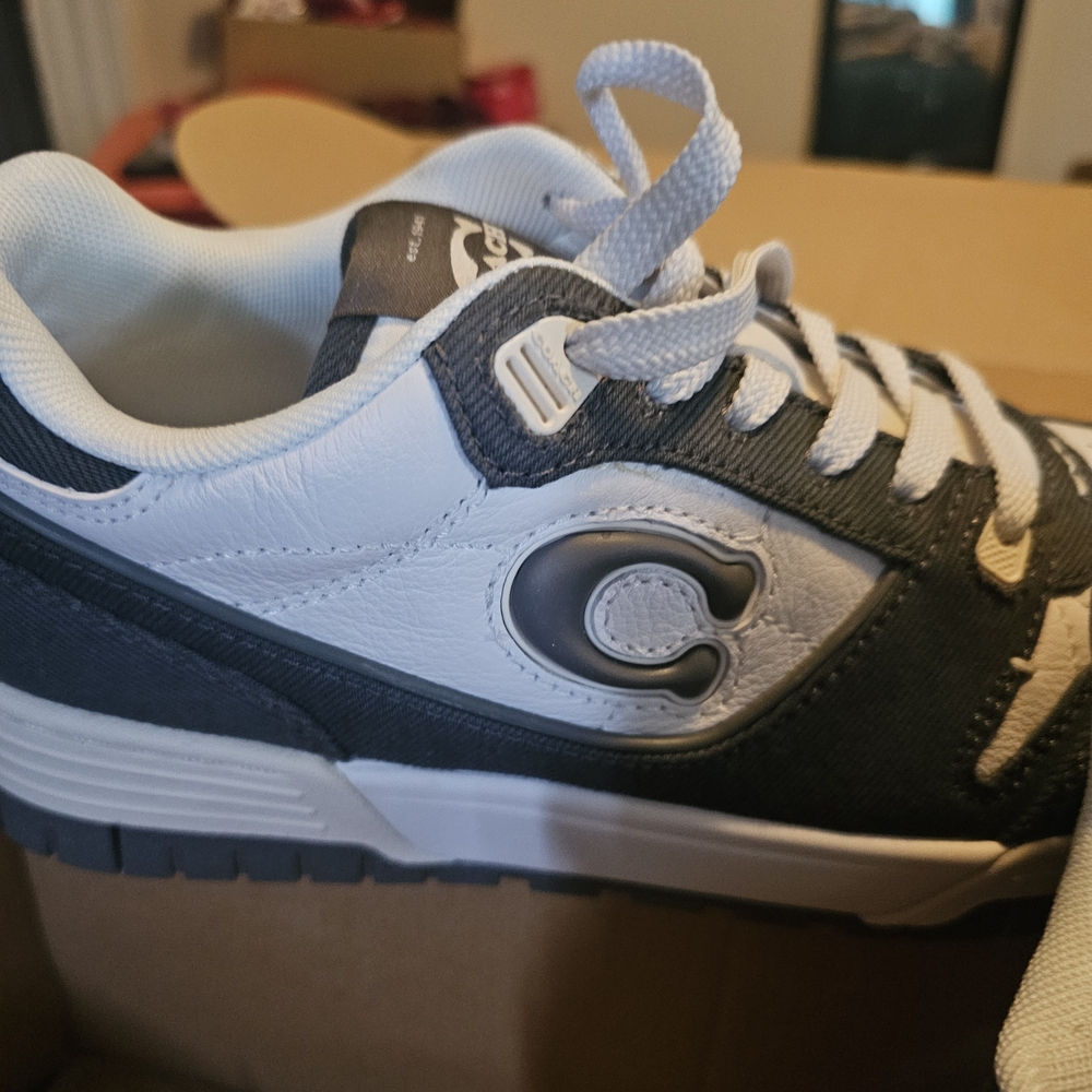 Coach Navy and White Men's Sneakers - Picture 3 of 4